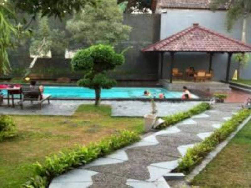 Слеман: Sejahtera Resort