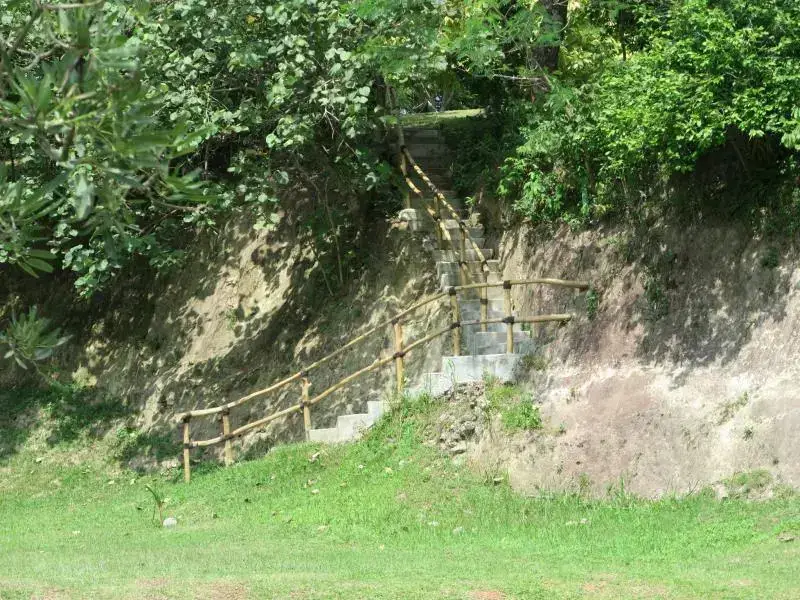 Аньер: The Tirtha Arumdalu Villas
