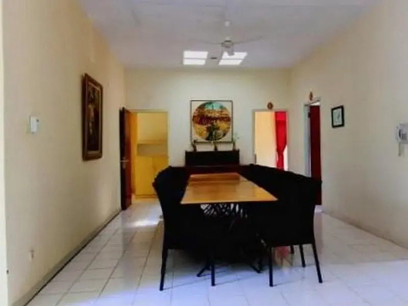 Аньер: The Tirtha Arumdalu Villas