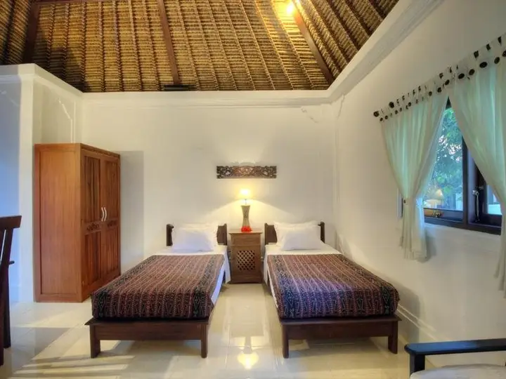 Чангу: Villa Tepi Kali