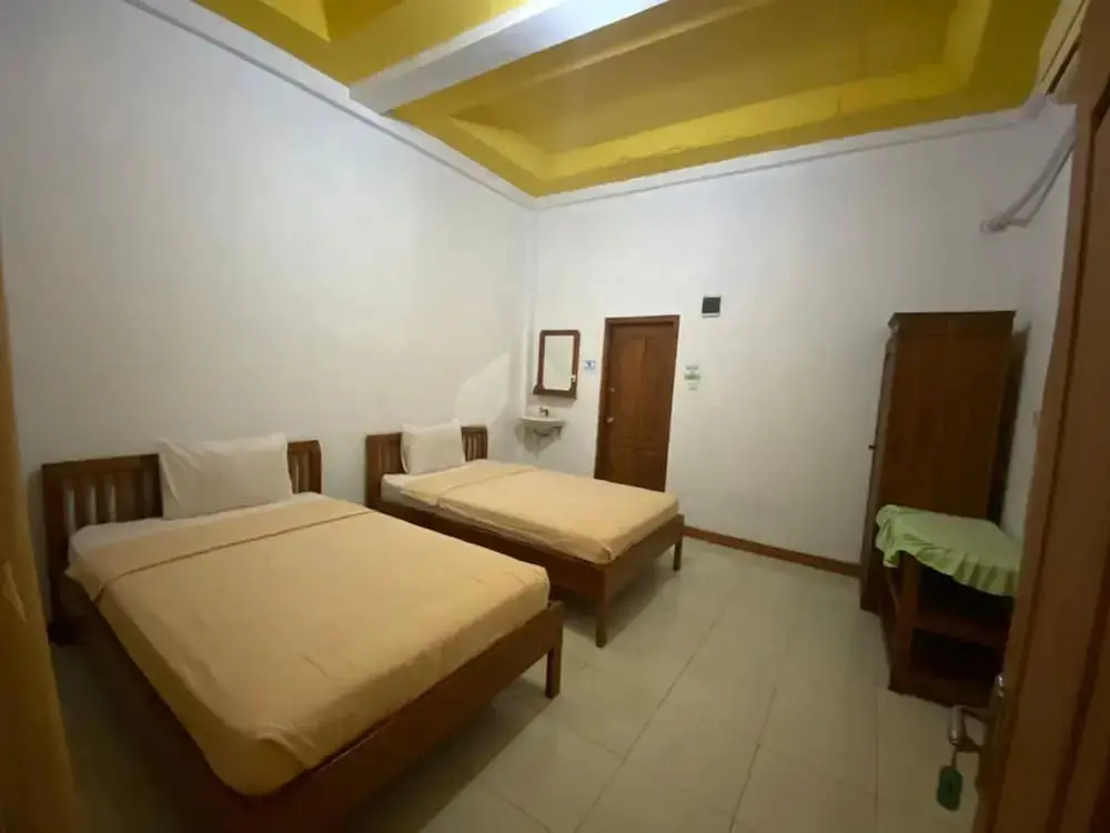 Лабуан-Баджо: Surya Hotel