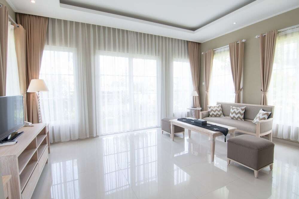 Мунгкид: Sevilla Resort