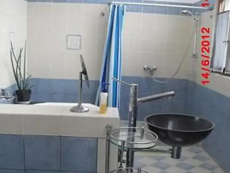 Паромпонг: Fortuno Bed & Breakfast Lembang
