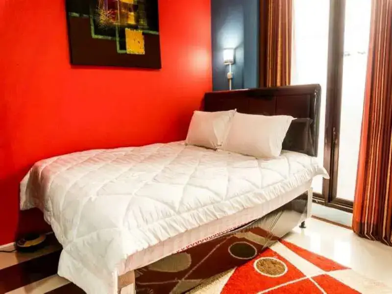 Маланг: Fazle Mawla Guest House
