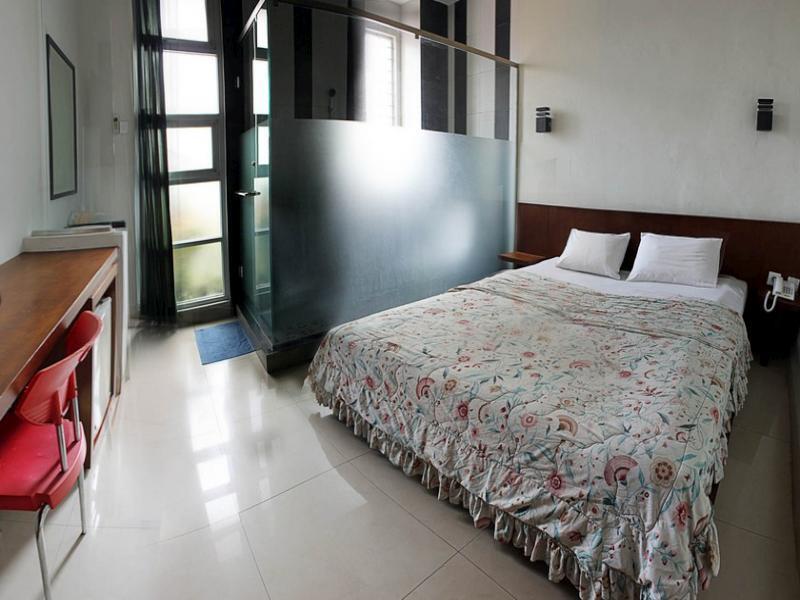 Бекаси: Hotel Pesona Permai