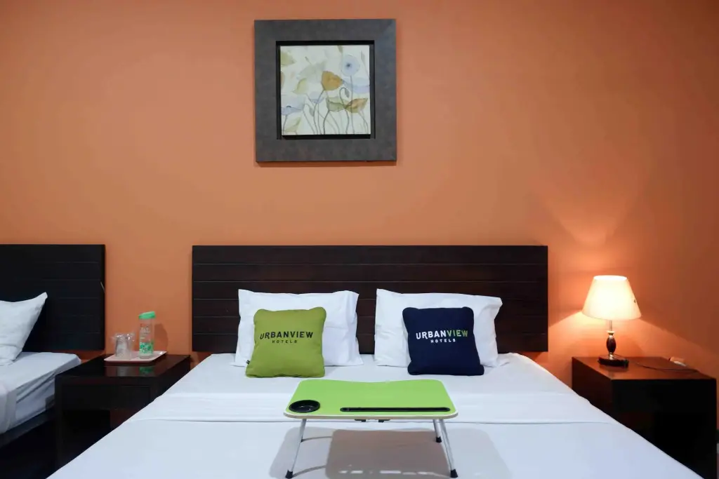 Суракарта: Urbanview Hotel Solo Tiara