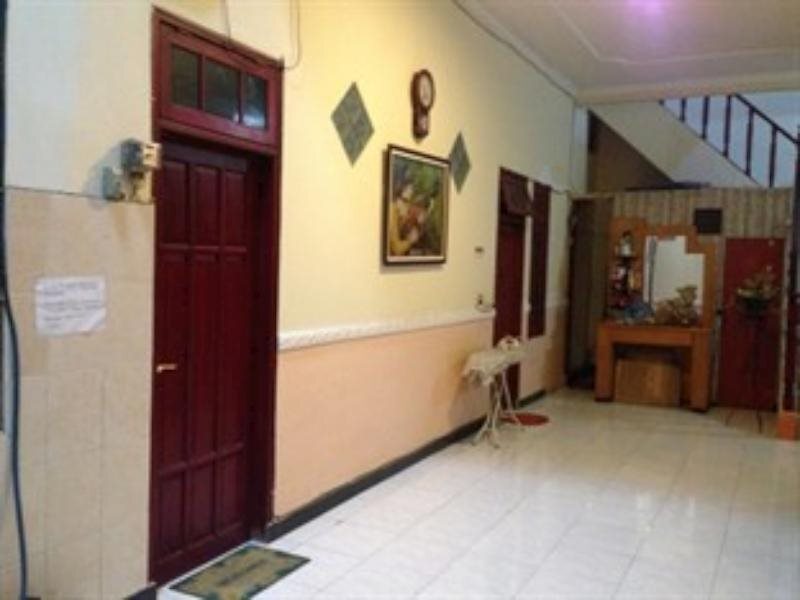 Сурабая: Graha Anugrah Guest House
