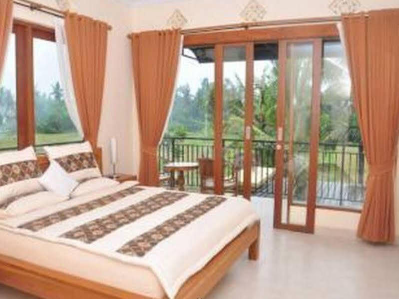 Сукавати: Villa Santi Gianyar
