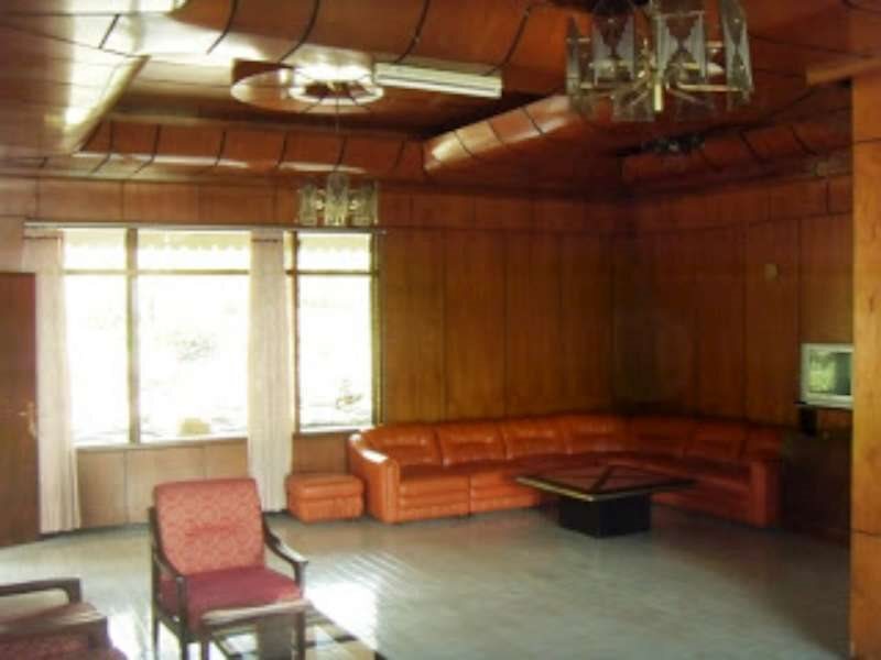Бату: Hotel Pesona Ratimaya