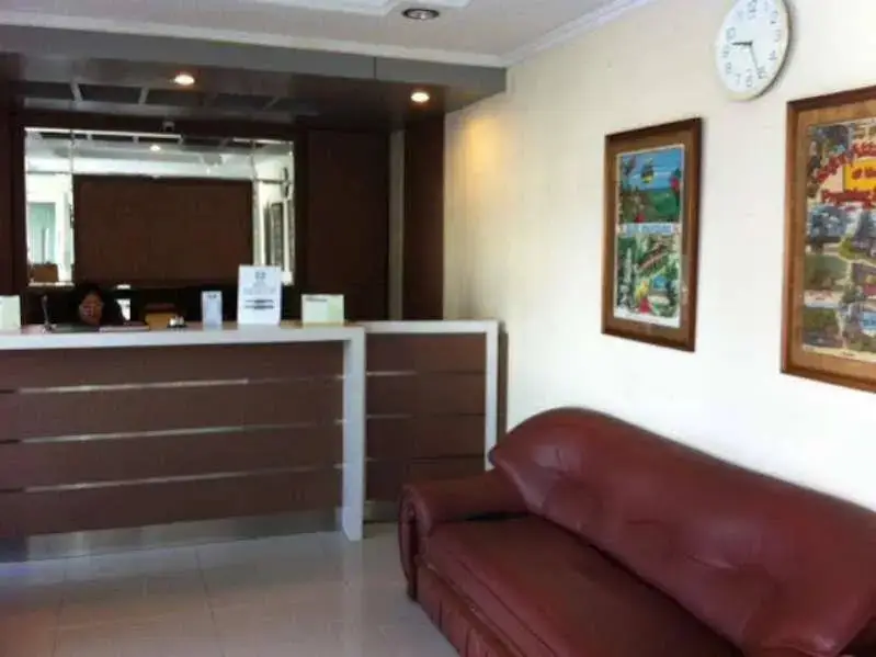 Бандунг: Hotel Gemilang