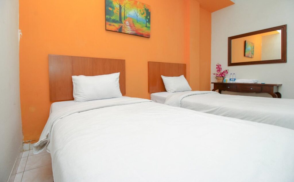 Депок: Nirvana Inn