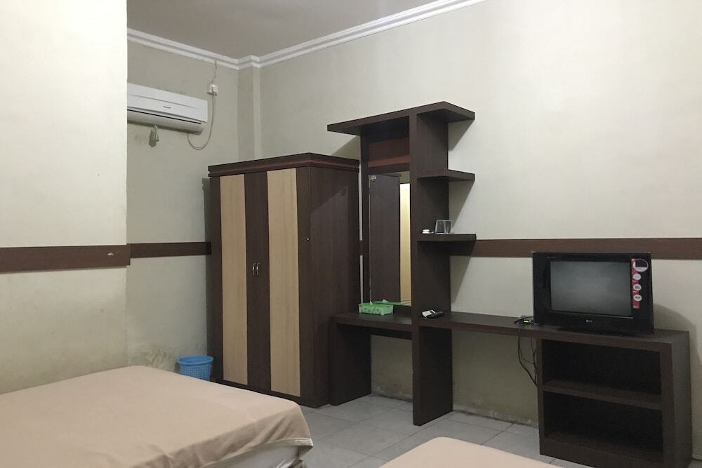 Пангкалпинанг: OYO 2144 Hotel Rapos