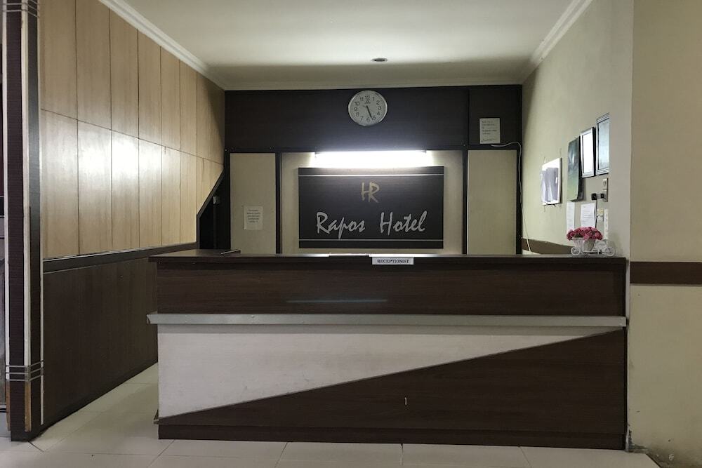 Пангкалпинанг: OYO 2144 Hotel Rapos