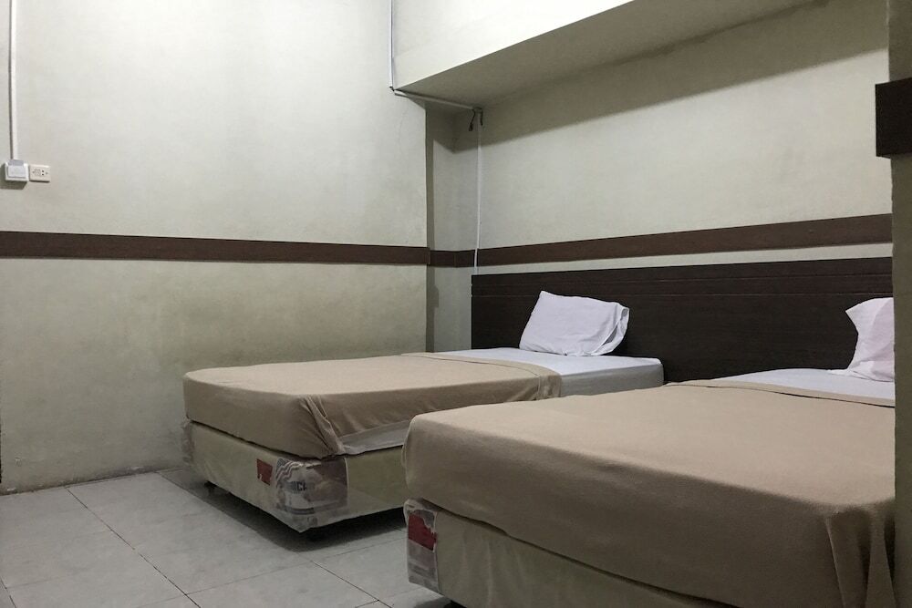 Пангкалпинанг: OYO 2144 Hotel Rapos