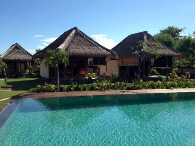 Пемутеран: Sunia Loka Bungalows