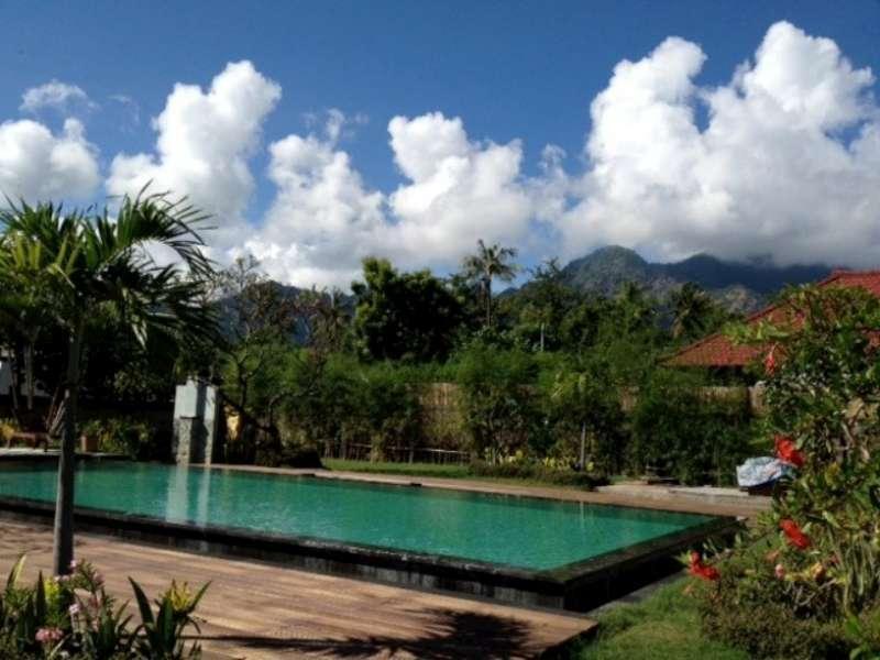 Пемутеран: Sunia Loka Bungalows