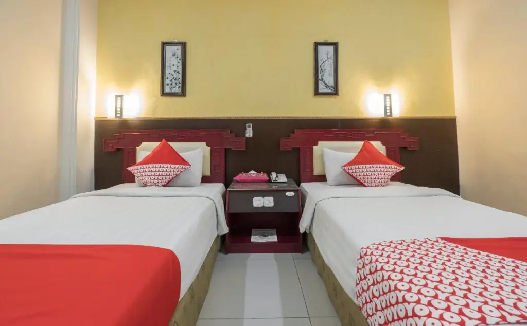 Макассар: OYO 821 Hotel Dinasti