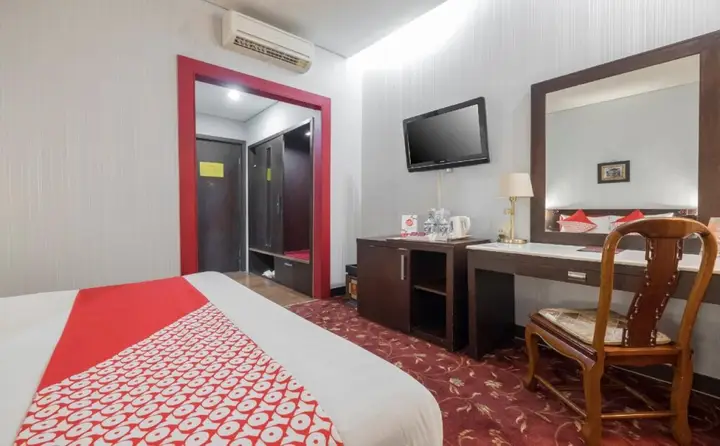 Макассар: OYO 821 Hotel Dinasti