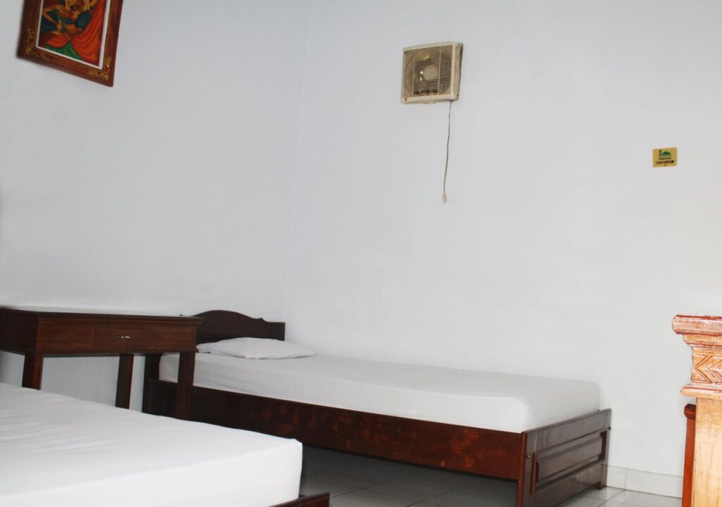 Негара: Jati Hotel