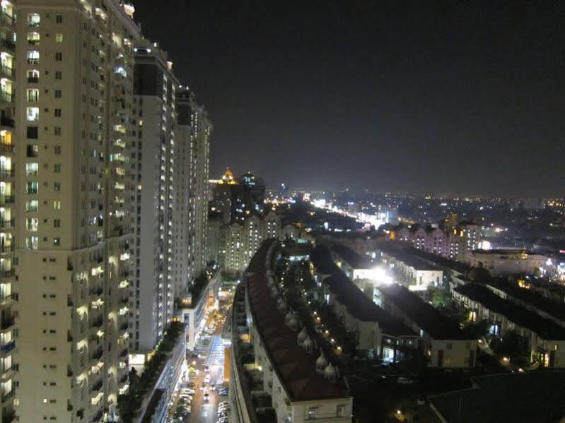 Джакарта: Hawaiian Bay Apartment at MOI Kelapa Gading