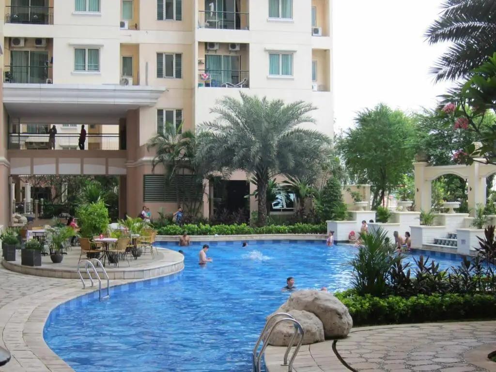 Джакарта: Hawaiian Bay Apartment at MOI Kelapa Gading