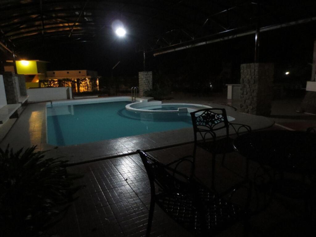 Бату: DeView Hotel Batu