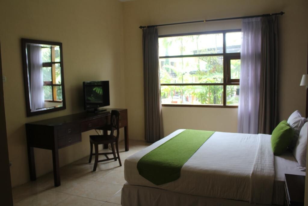 Бату: DeView Hotel Batu