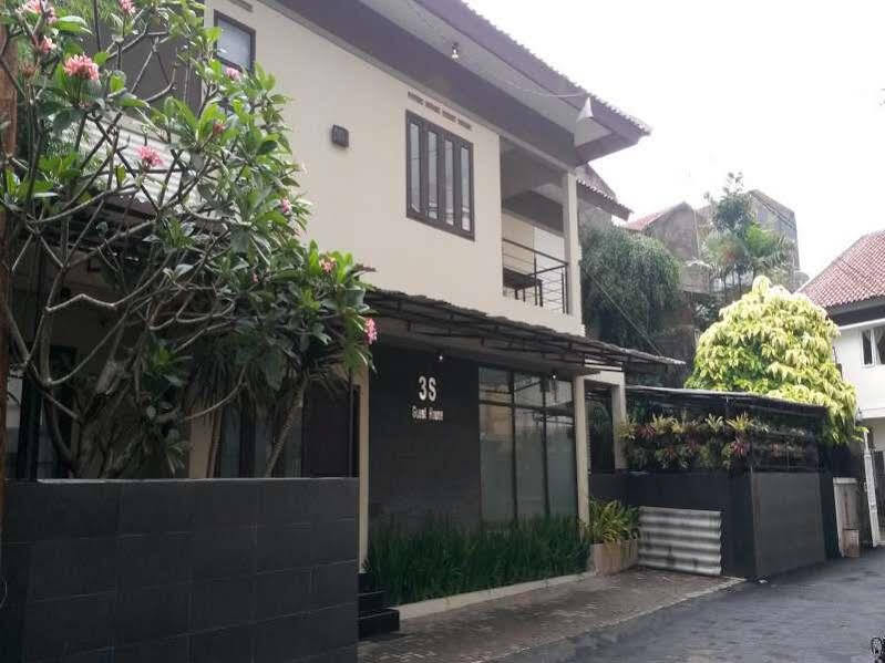 Бандунг: 3S Guest House