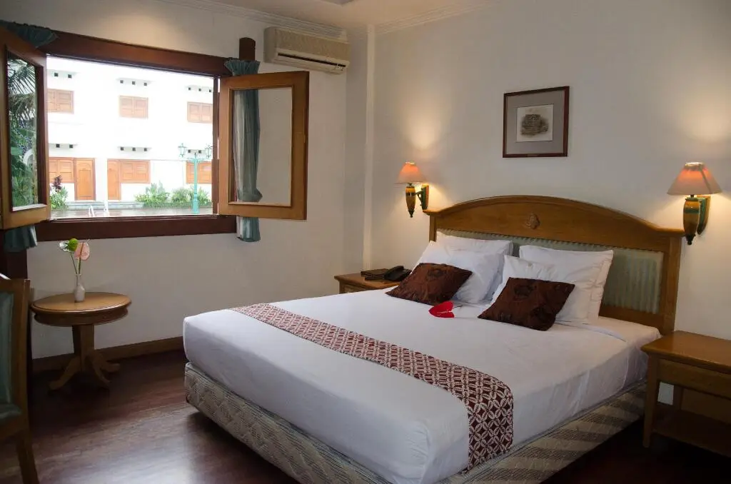 Вонособо: Kresna Hotel Wonosobo