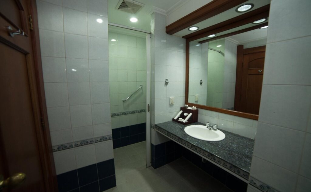 Вонособо: Kresna Hotel Wonosobo