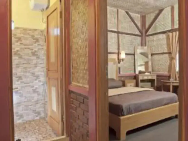 Сореанг: Sawung Gawir Restaurant and Bungalow Ciwidey