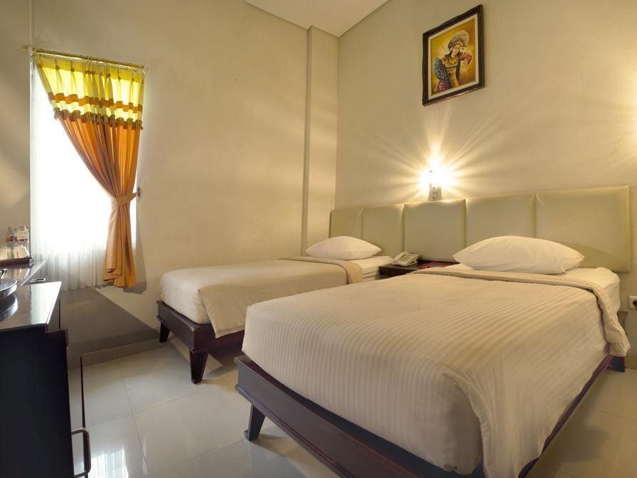 Кудус: Hotel Central Kudus