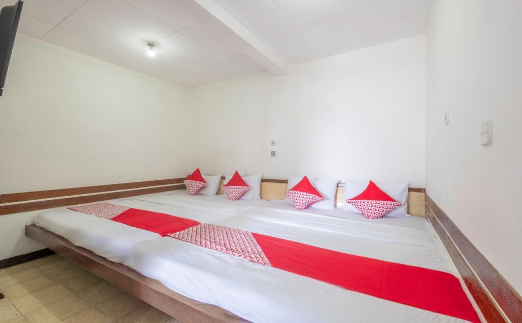 Лембанг: OYO 1869 Hotel Buah Sinuan