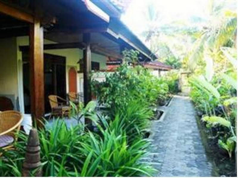Сукасада: Sander Homestay