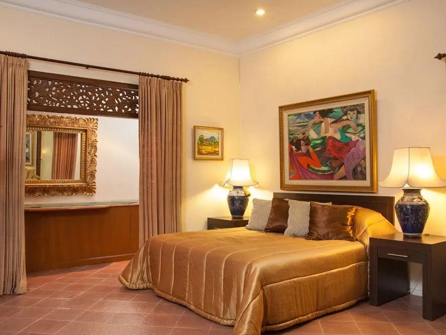 Маланг: Gladiola Guest House