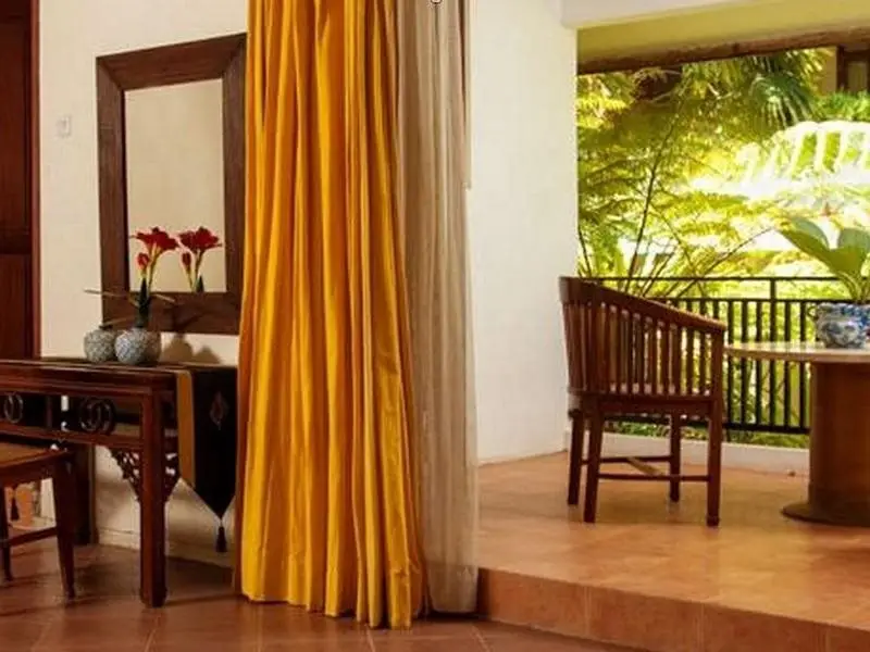 Маланг: Gladiola Guest House