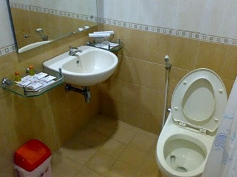 Энде: Grand Wisata Hotel