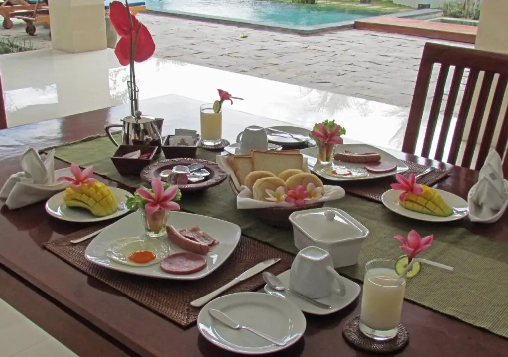 Кетевел: Villa Beachside
