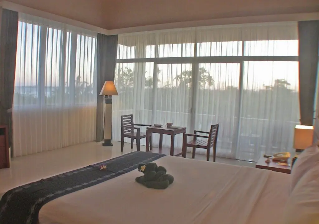 Кетевел: Villa Beachside