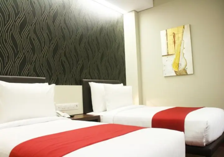 Сурабая: Citihub Hotel @ Tunjungan