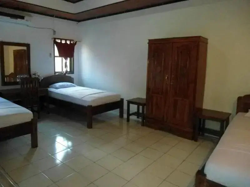 Бира: Anda Bungalow