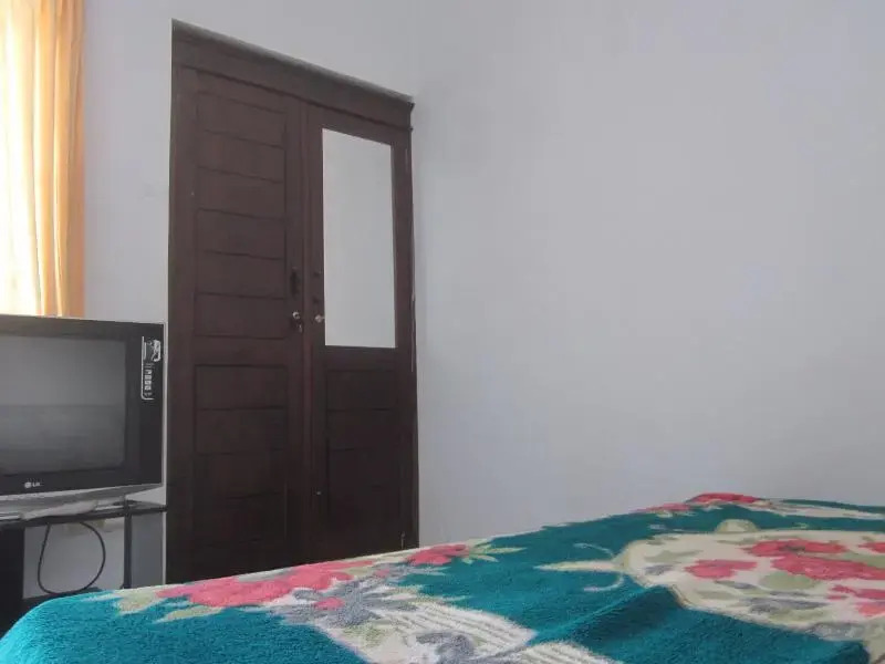 Галле: 由比斯2号旅馆(Yobhis House 2)
