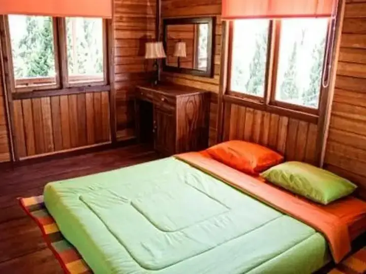 Бандунг: Roemah Kajoe Villa and Resto