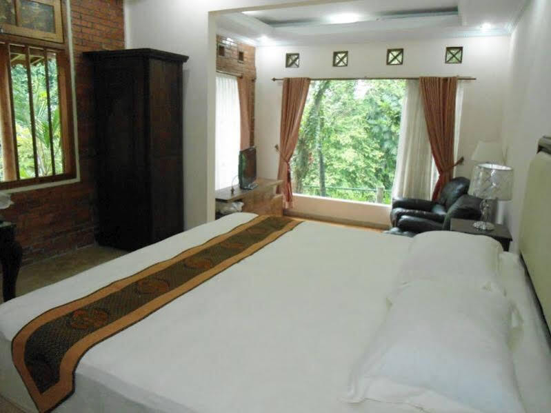 Ngaglik: Joglo Rejodani Guest House