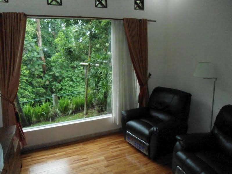 Ngaglik: Joglo Rejodani Guest House
