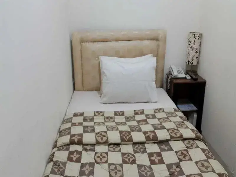 Джакарта: Adriatic Hotel