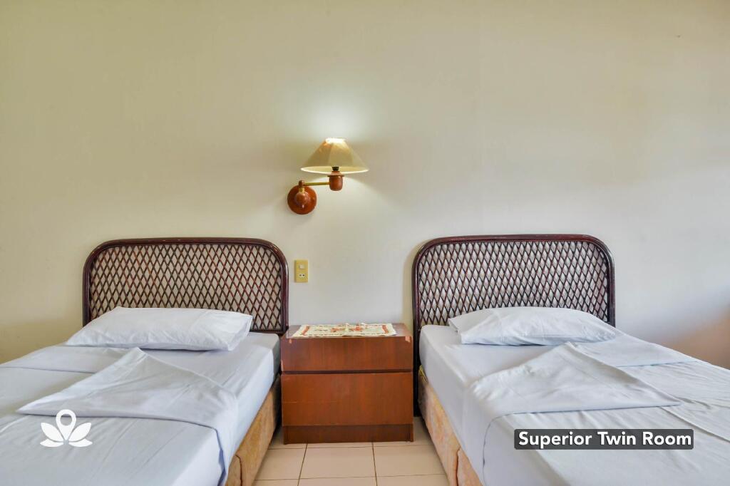 Озеро Тоба: Silintong Hotel