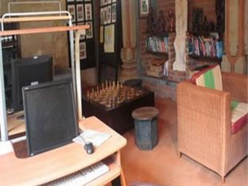 Каликбукбук: Rambutan Lovina Hotel