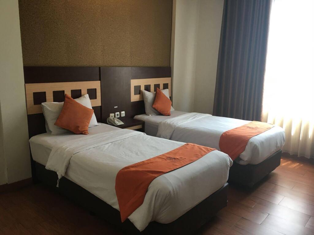 Бандунг: The Eight Hotel