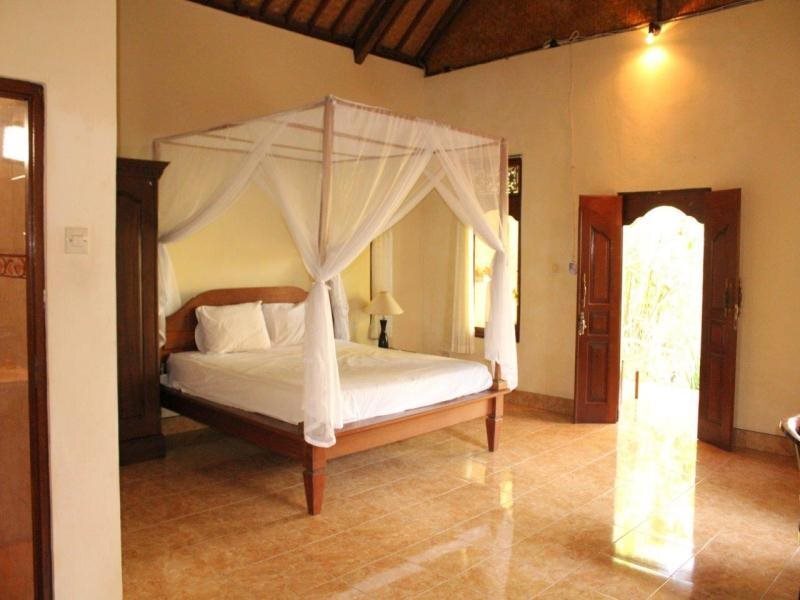 Убуд: Batik Painting Villa Bali